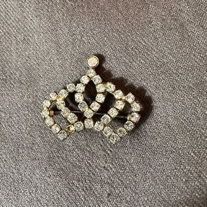 Elegant Gold and Silver Crown Brooch